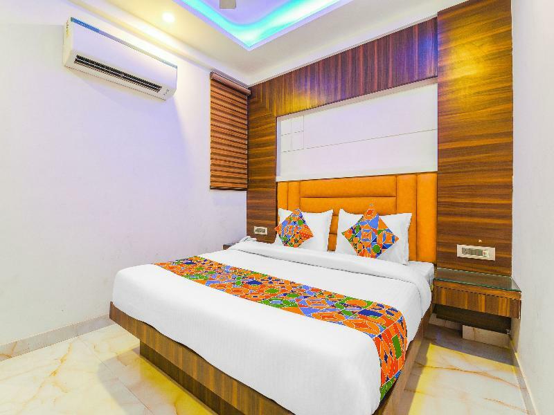 Oyo 15836 Pleasure River Front Resort Tuem Eksteriør bilde
