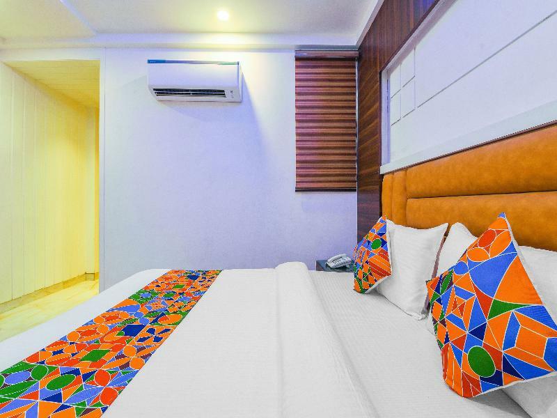 Oyo 15836 Pleasure River Front Resort Tuem Eksteriør bilde